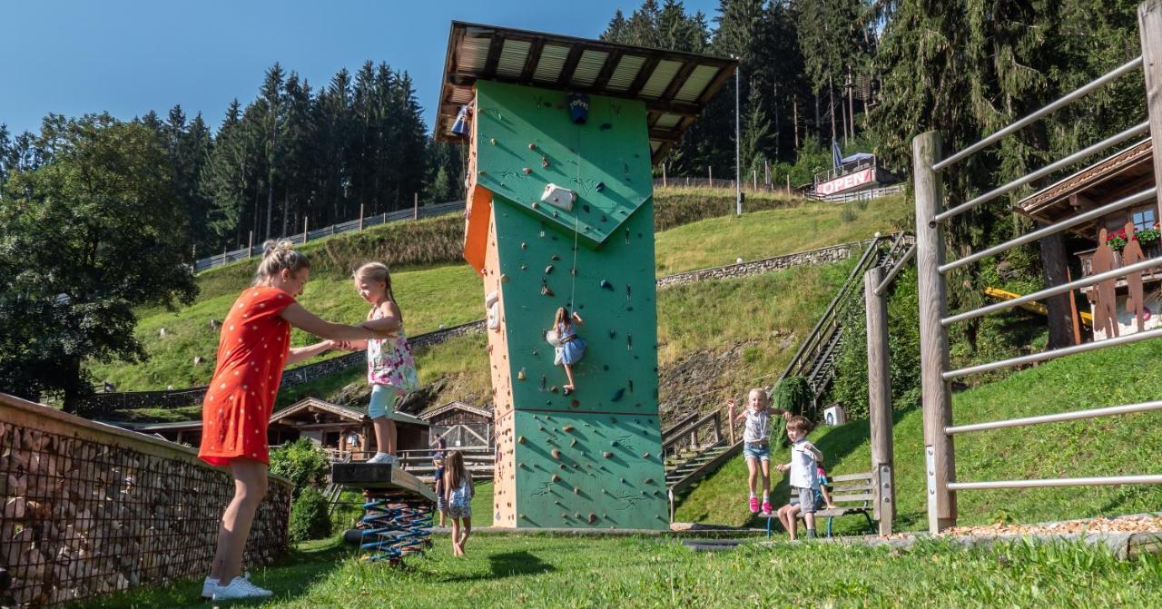 Alpin Family Resort Seetal Калтенбах Екстериор снимка