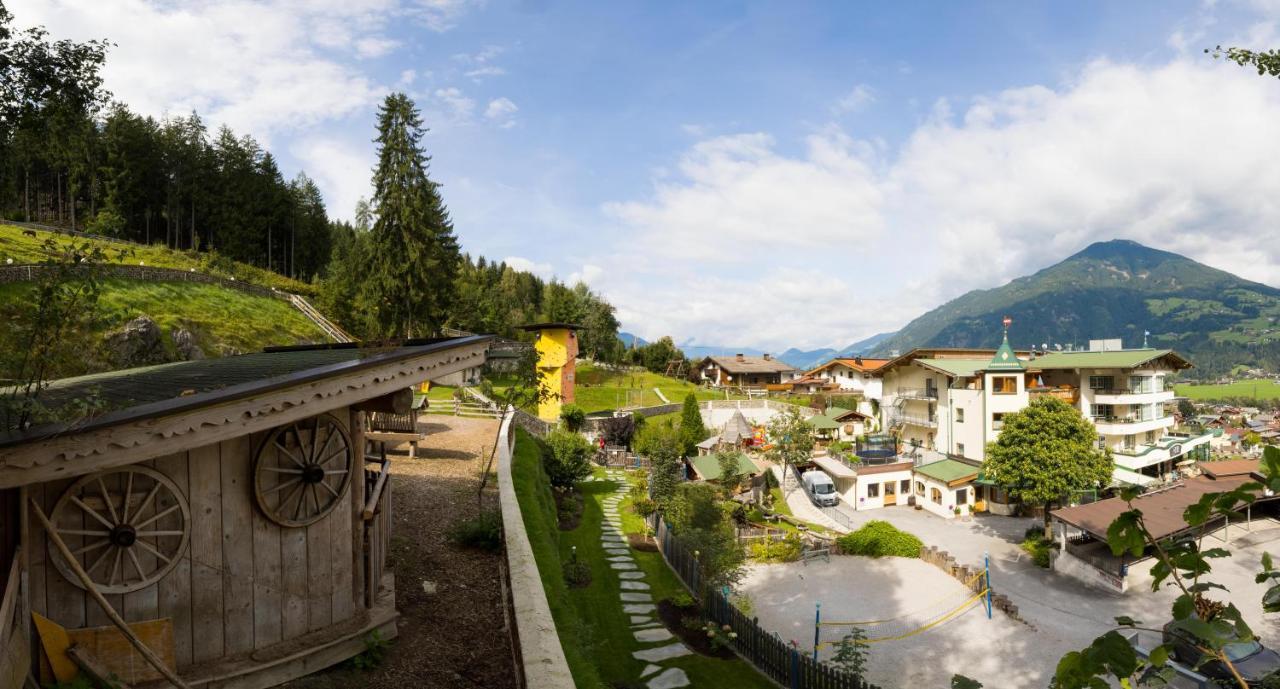 Alpin Family Resort Seetal Калтенбах Екстериор снимка